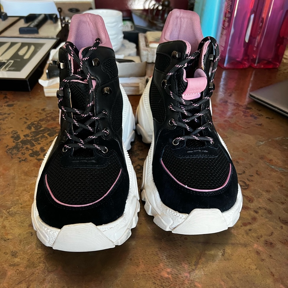 Preowned Vintage  Coach Hiker Boots Women's Size 8.5B In Black/Pink